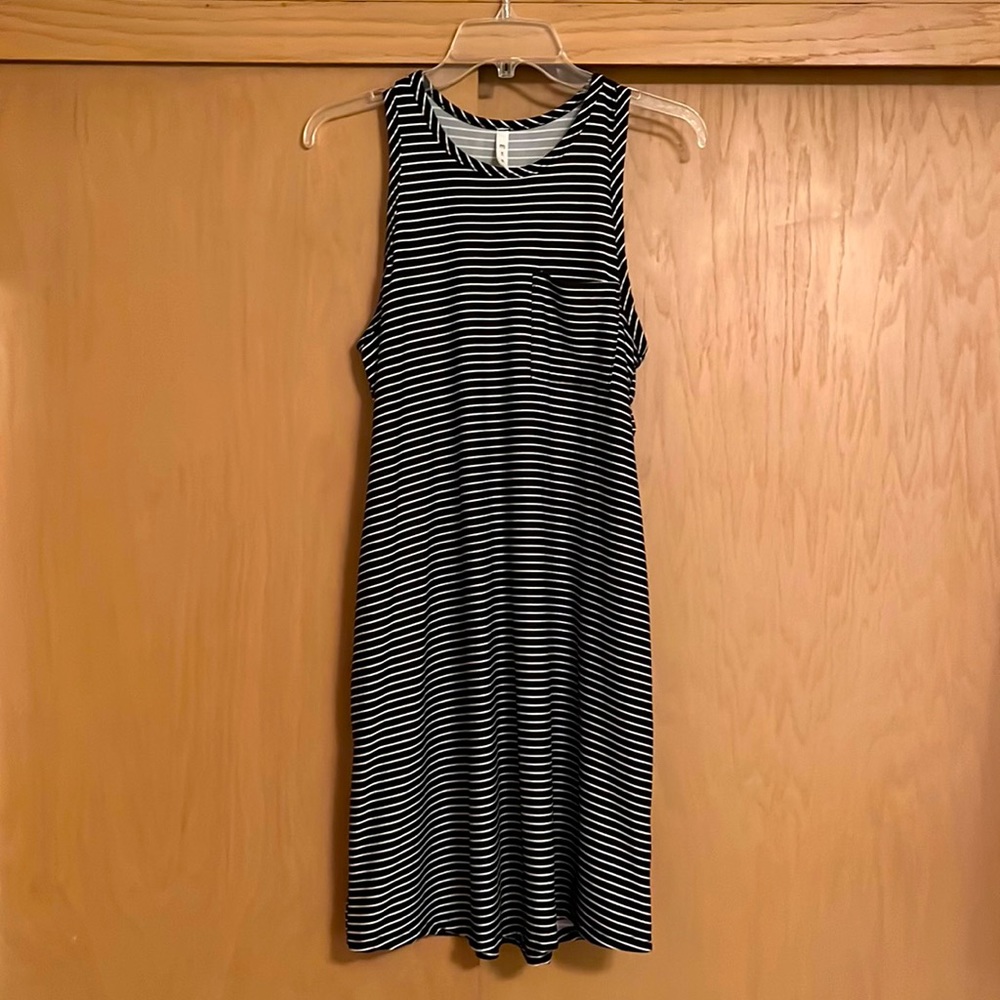 Black striped pocket front maternity swing dress